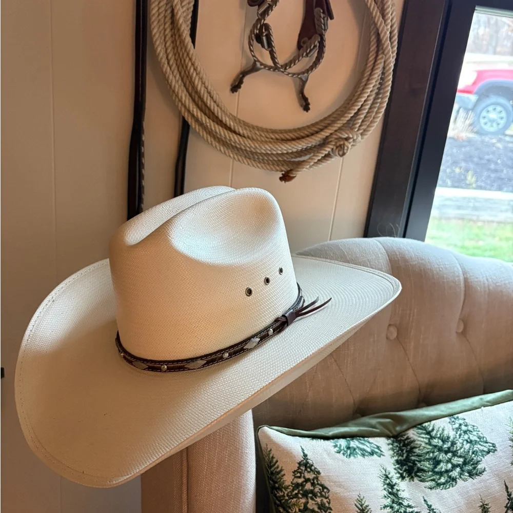 Classic Straw Cowboy Hat - Picture 1 of 6